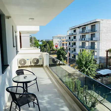 Rezidential -50m Faleza *